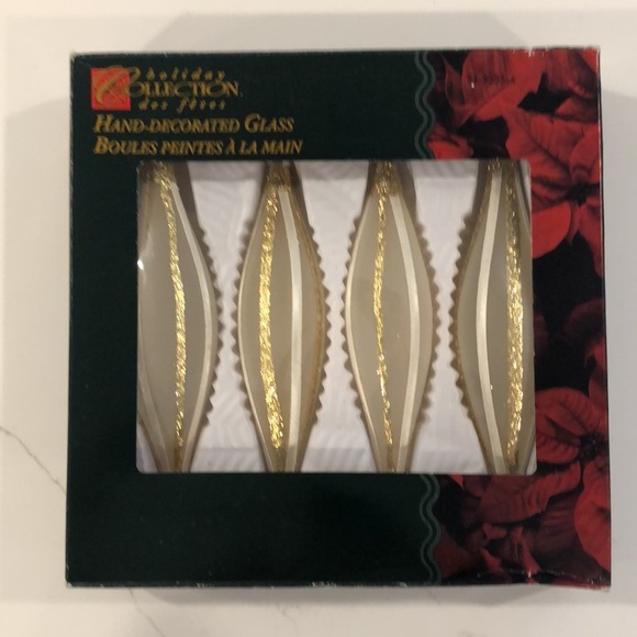 Hand decorated vintage icicle Christmas  tree ornaments set (4) gold with ribbon - Picture 6 of 6